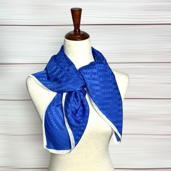 Silk Square Scarf Blue Jacquard White Trim made in Japan 31x31” - Picture 2 of 7